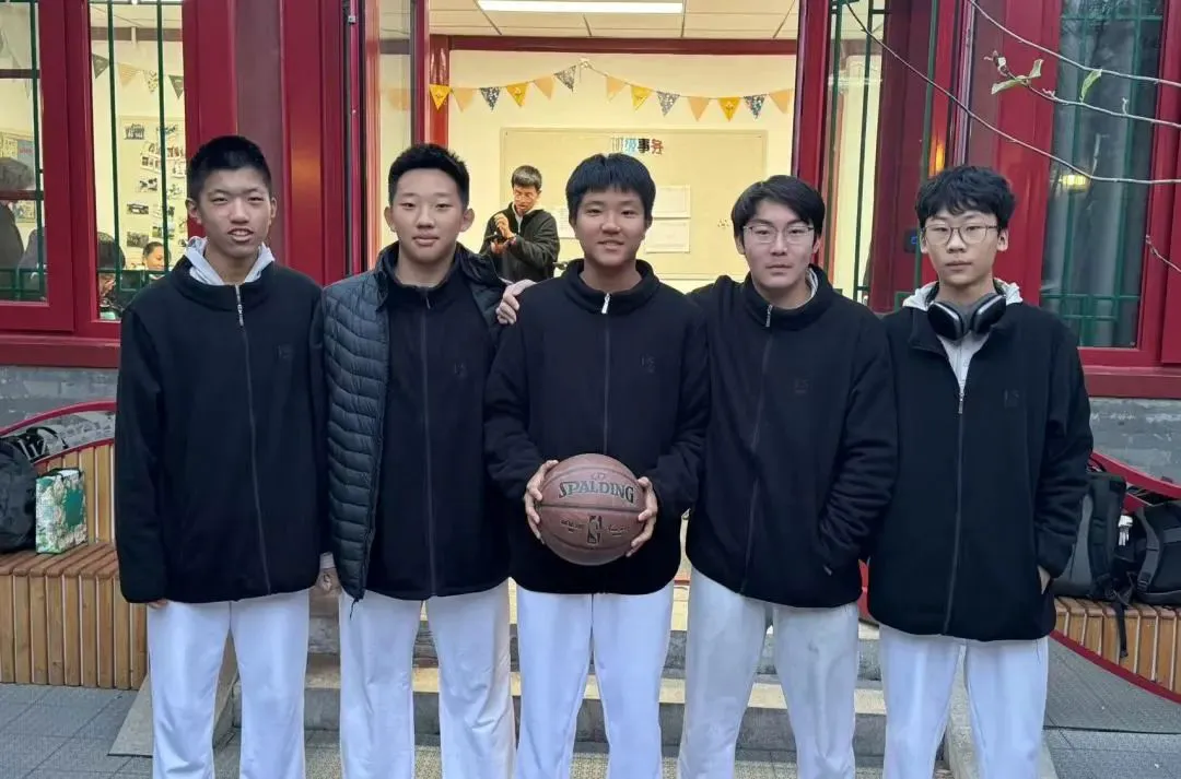 如何安排篮球主力的赛季前训练_1